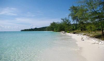 Bãi biển trên đảo Koh Rong 