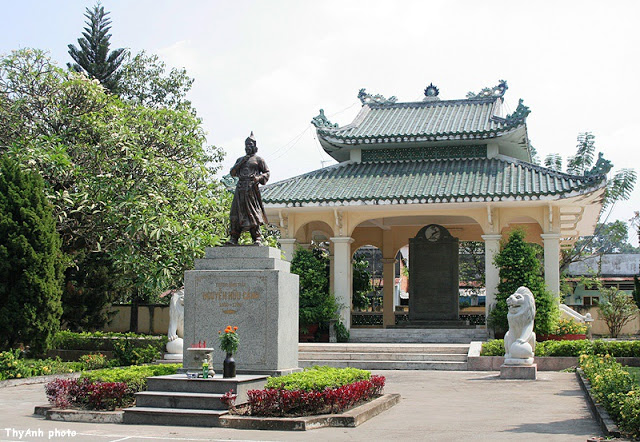 Khu di tích đền thờ Nguyễn Hữu Cảnh