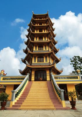 Tháp thờ Phật – Ảnh: Võ Văn Tường (Giác Ngộ Online)