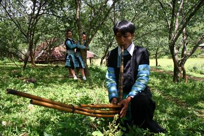 Phiên “chợ tình” của người Mông 