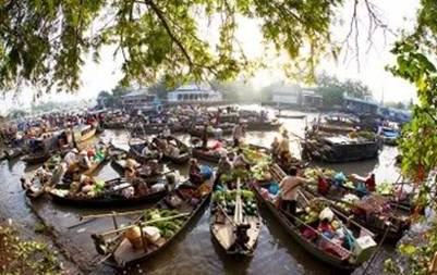 Chợ nổi Ngã Bảy 