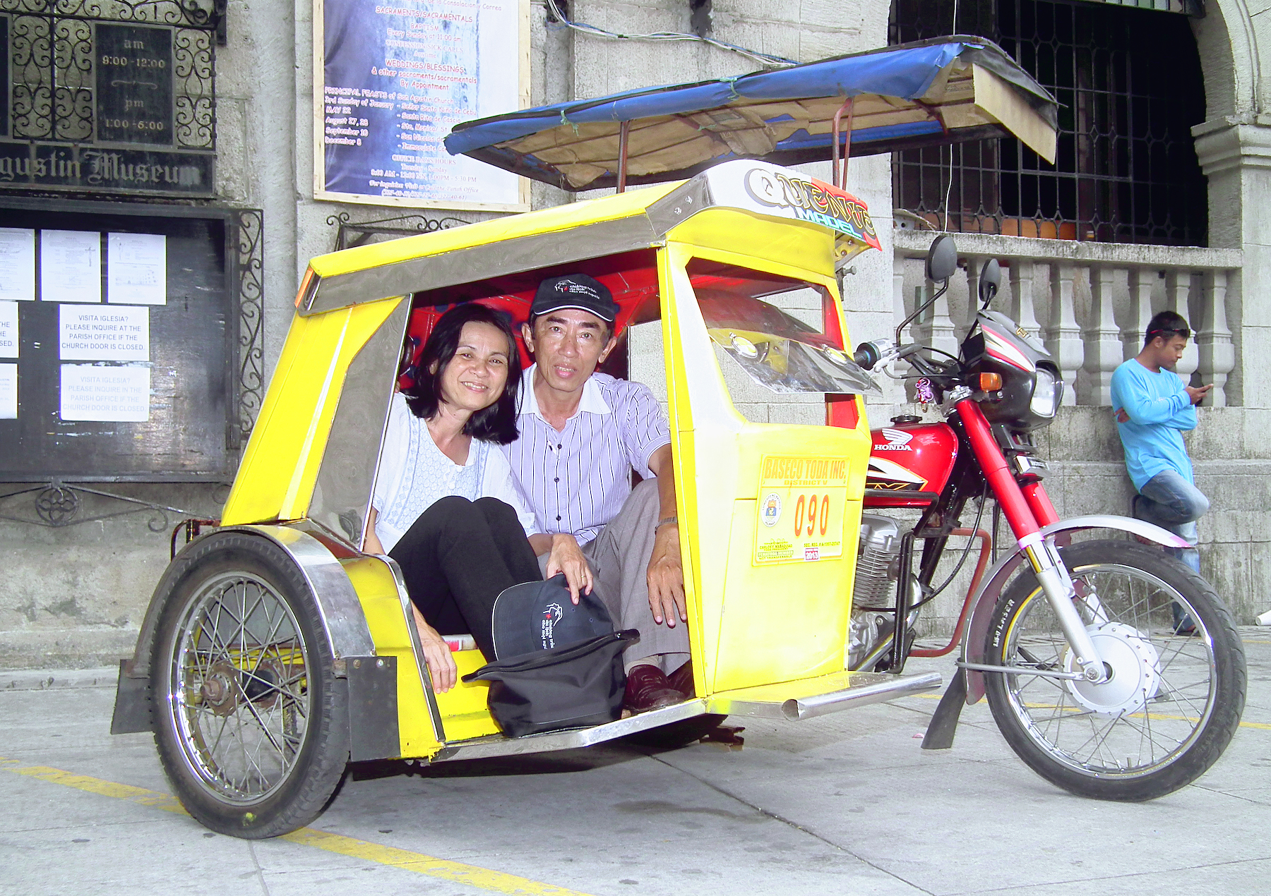 Motor tricycle