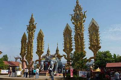 du lịch tại “Tam giác Vàng” 