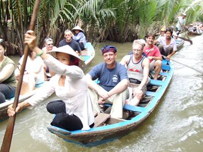 những con đò chòng chành 