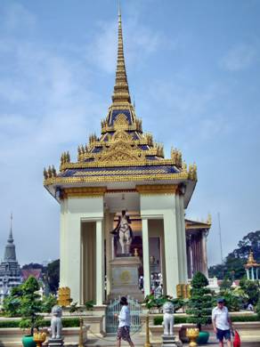 Tượng vua Norodom