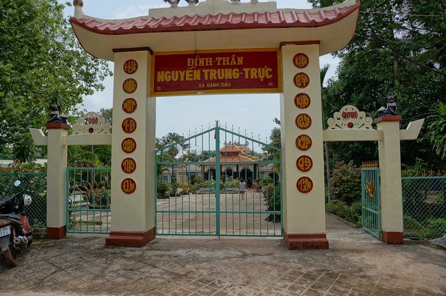 đền Nguyễn Trung Trực tại Gành Dầu 