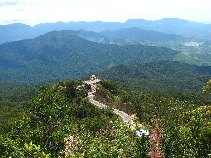 Toàn cảnh khu BTTN Bà Nà 