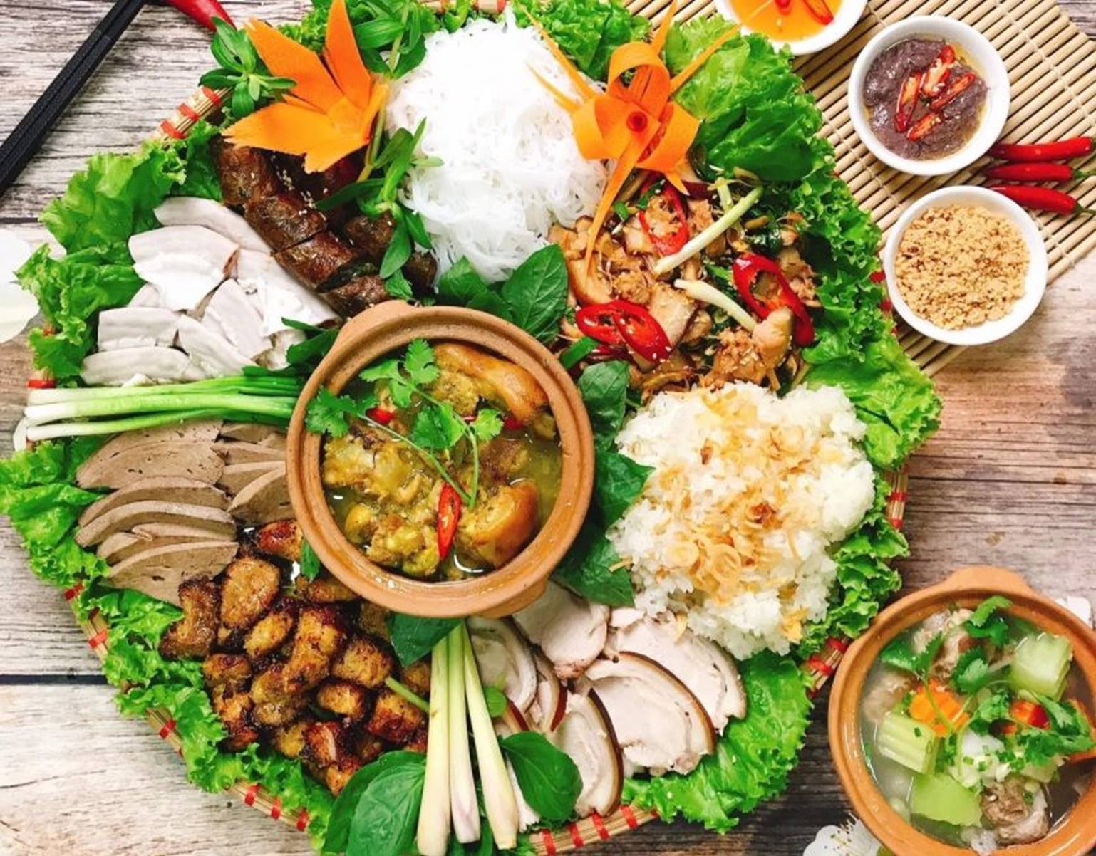 Ẩm thực Tà Xùa 